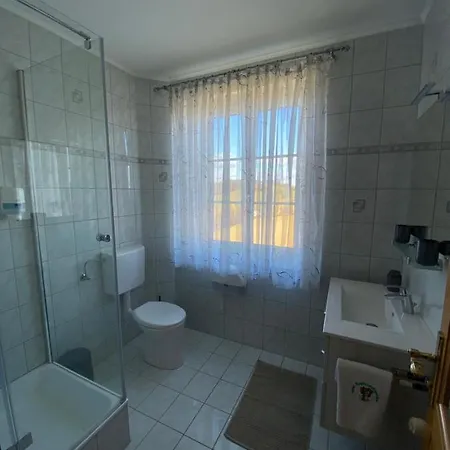 Rucksackpeter Гостевой дом Hohenbrugg an der Raab